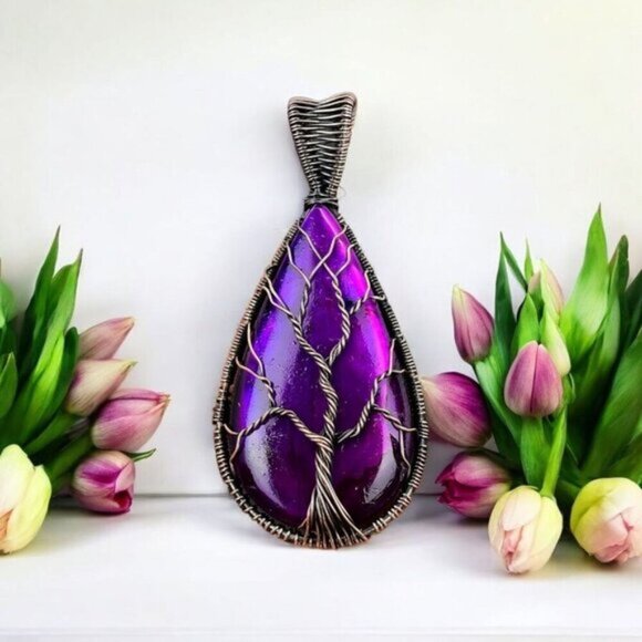 Tree of Life ✦ Wire Wrapped Necklace ✦ Purple Fire Labradorite w/ Copper 2.76" - Picture 7 of 11
